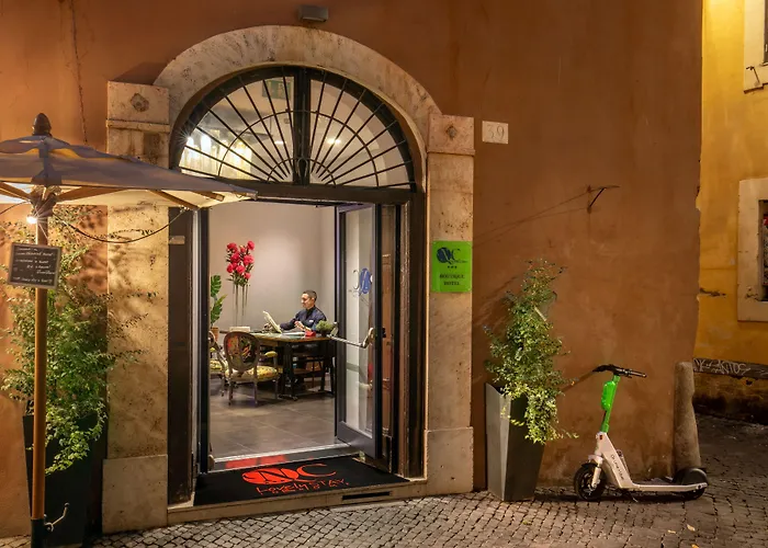 Hotel Navona Colors